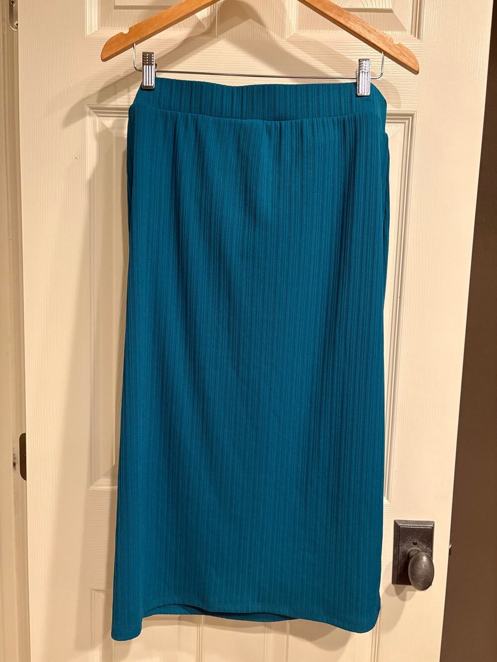 INVESTMENTS Teal Blue Midi Pencil Skirt Size Large Business Casual Colorful